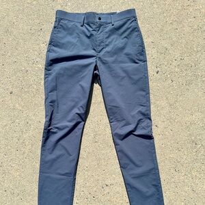 Banana Republic slim fit city pants in blue